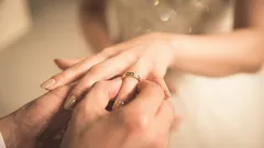 Tweede huwelijk: 3 geheimen van een volwassen relatie waar gezinspsychologen over zwijgen