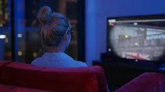 Dit gebeurt er als je de tv niet uitzet: experts waarschuwen voor verborgen problemen